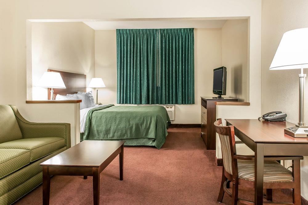 Quality Inn & Suites Danville Zewnętrze zdjęcie