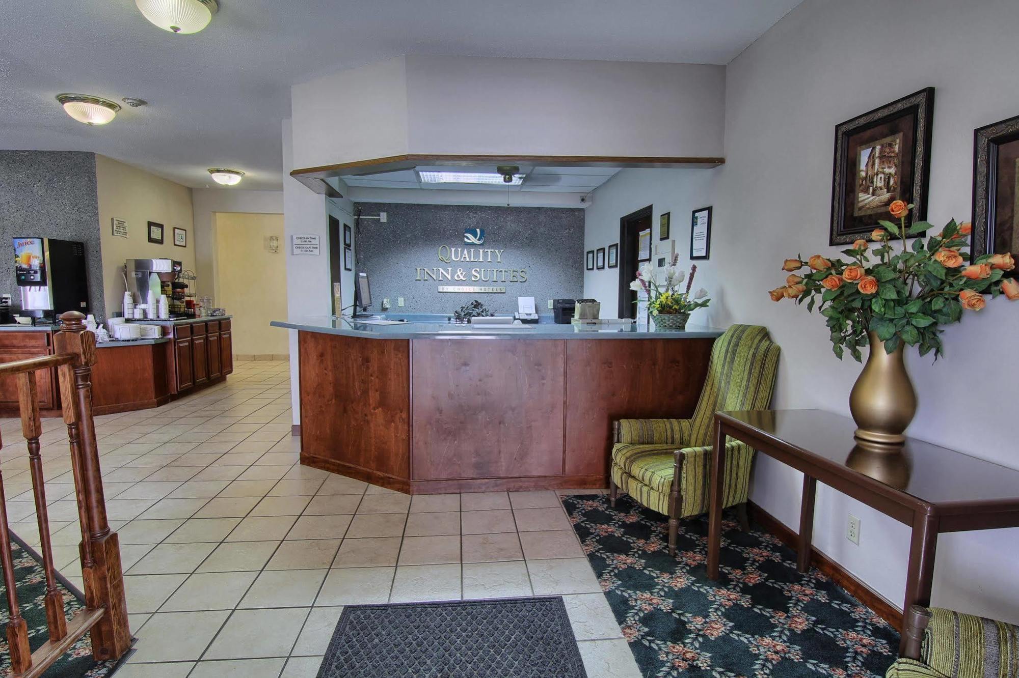 Quality Inn & Suites Danville Zewnętrze zdjęcie