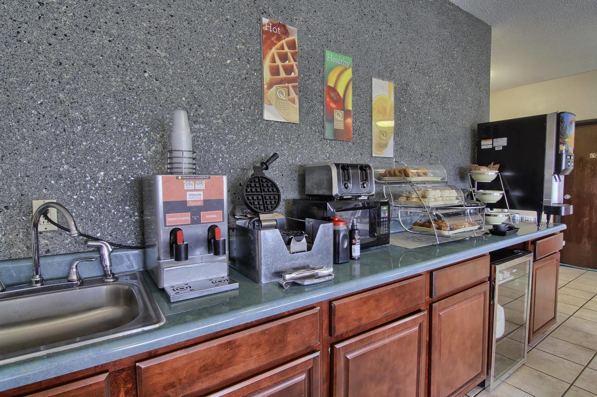 Quality Inn & Suites Danville Zewnętrze zdjęcie
