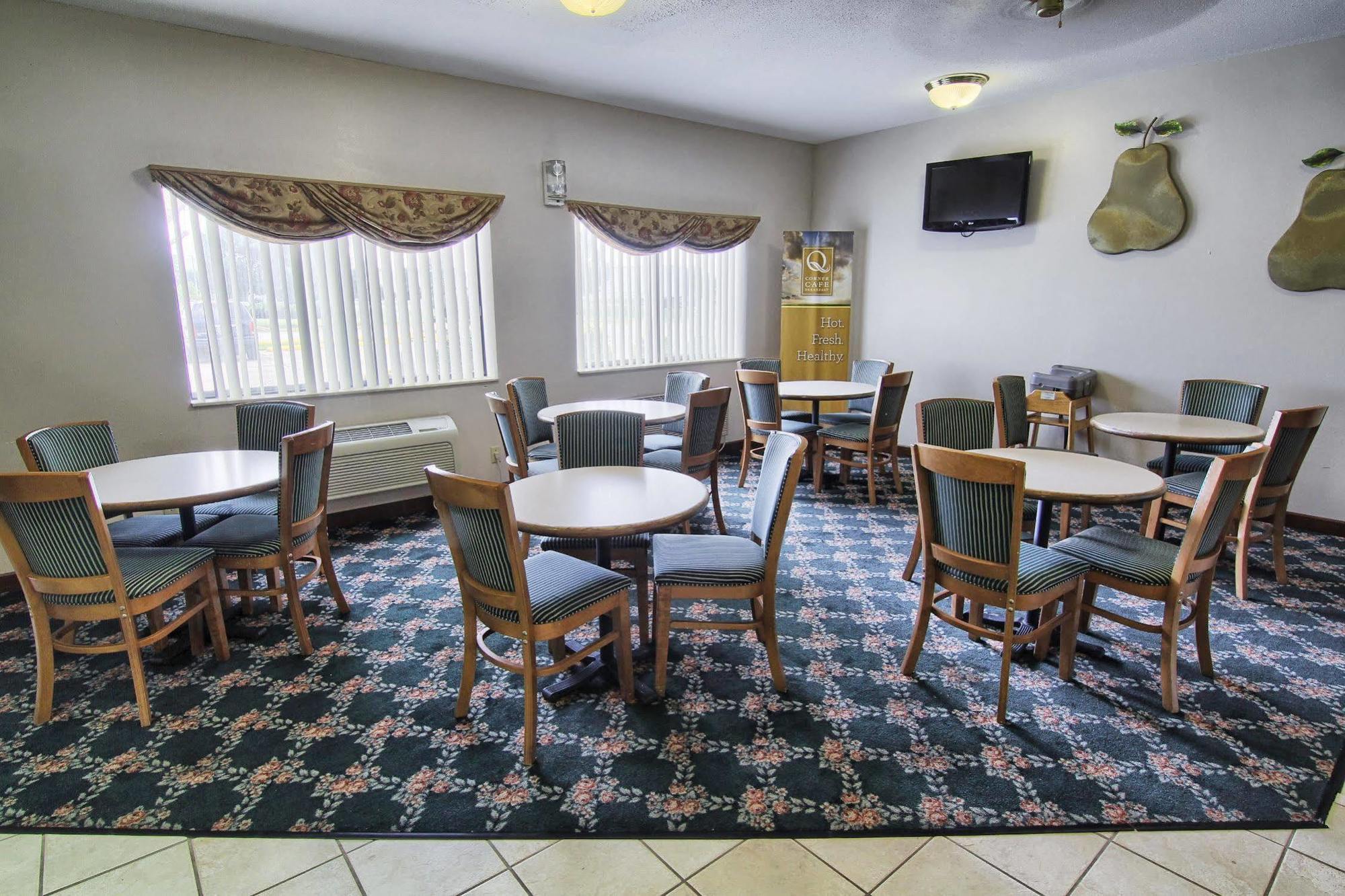 Quality Inn & Suites Danville Zewnętrze zdjęcie