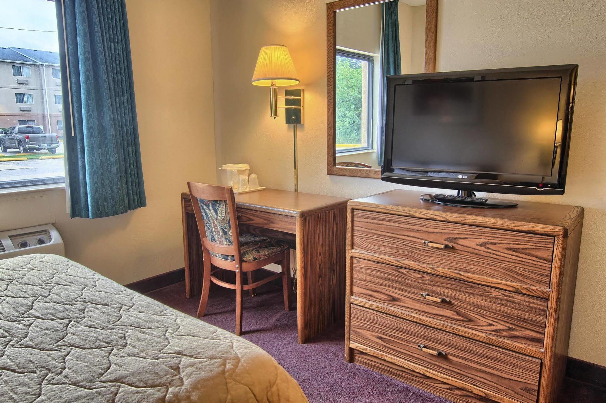 Quality Inn & Suites Danville Zewnętrze zdjęcie