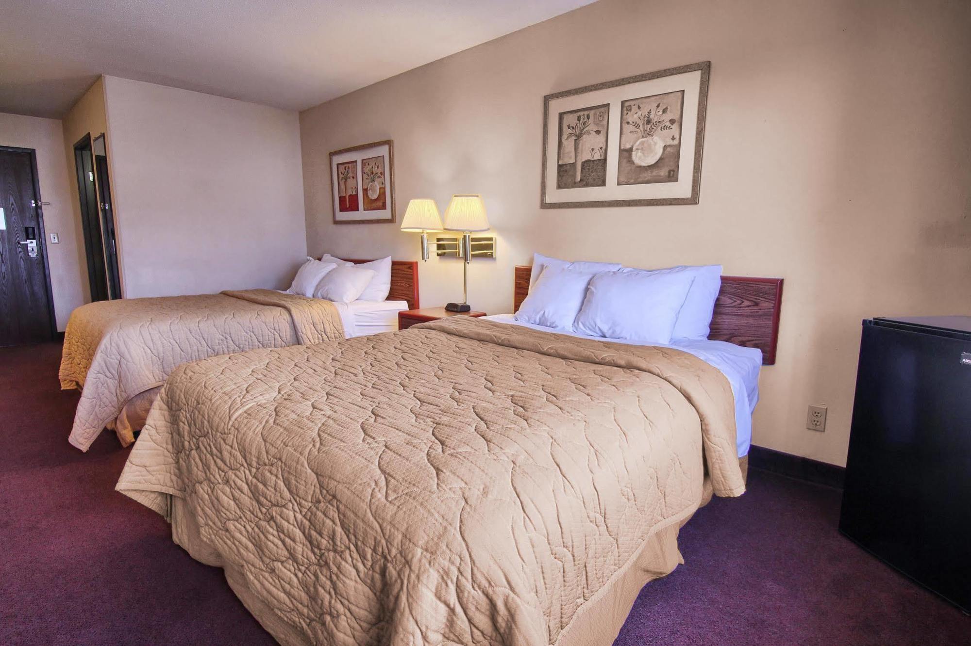 Quality Inn & Suites Danville Zewnętrze zdjęcie
