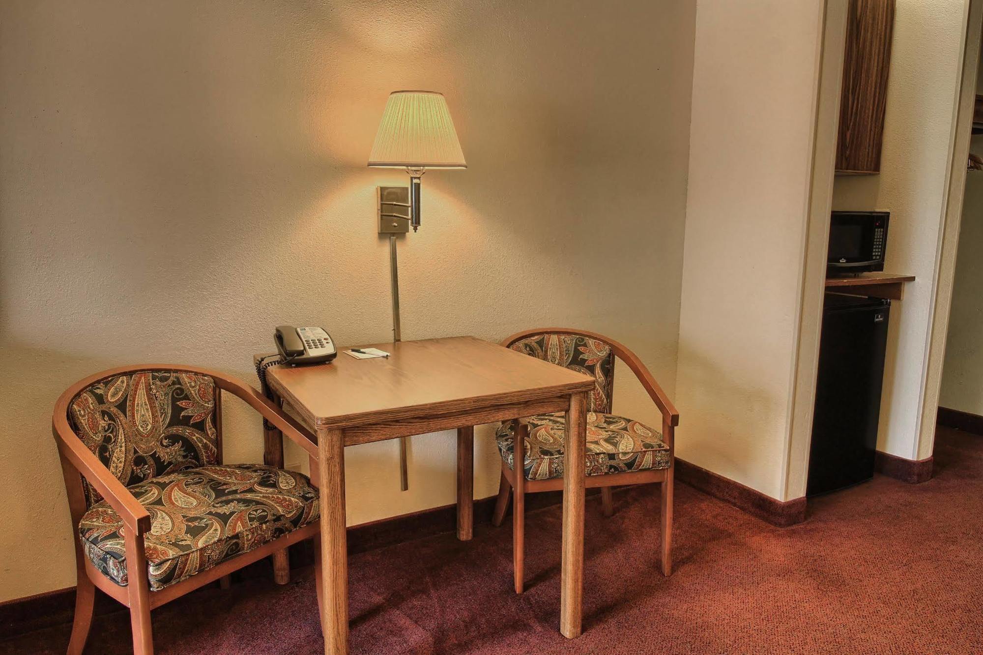 Quality Inn & Suites Danville Zewnętrze zdjęcie
