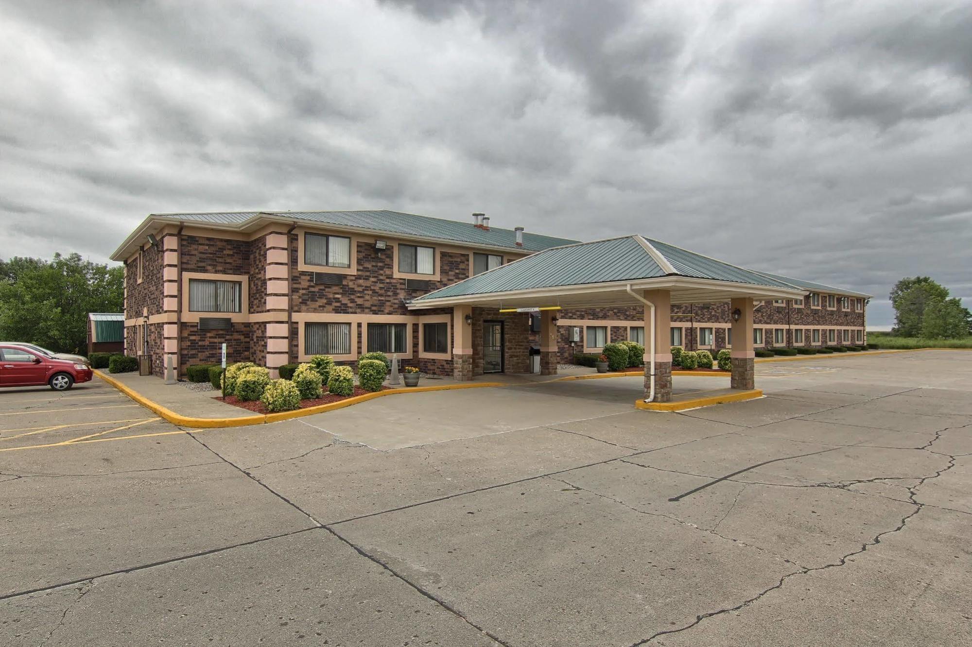 Quality Inn & Suites Danville Zewnętrze zdjęcie