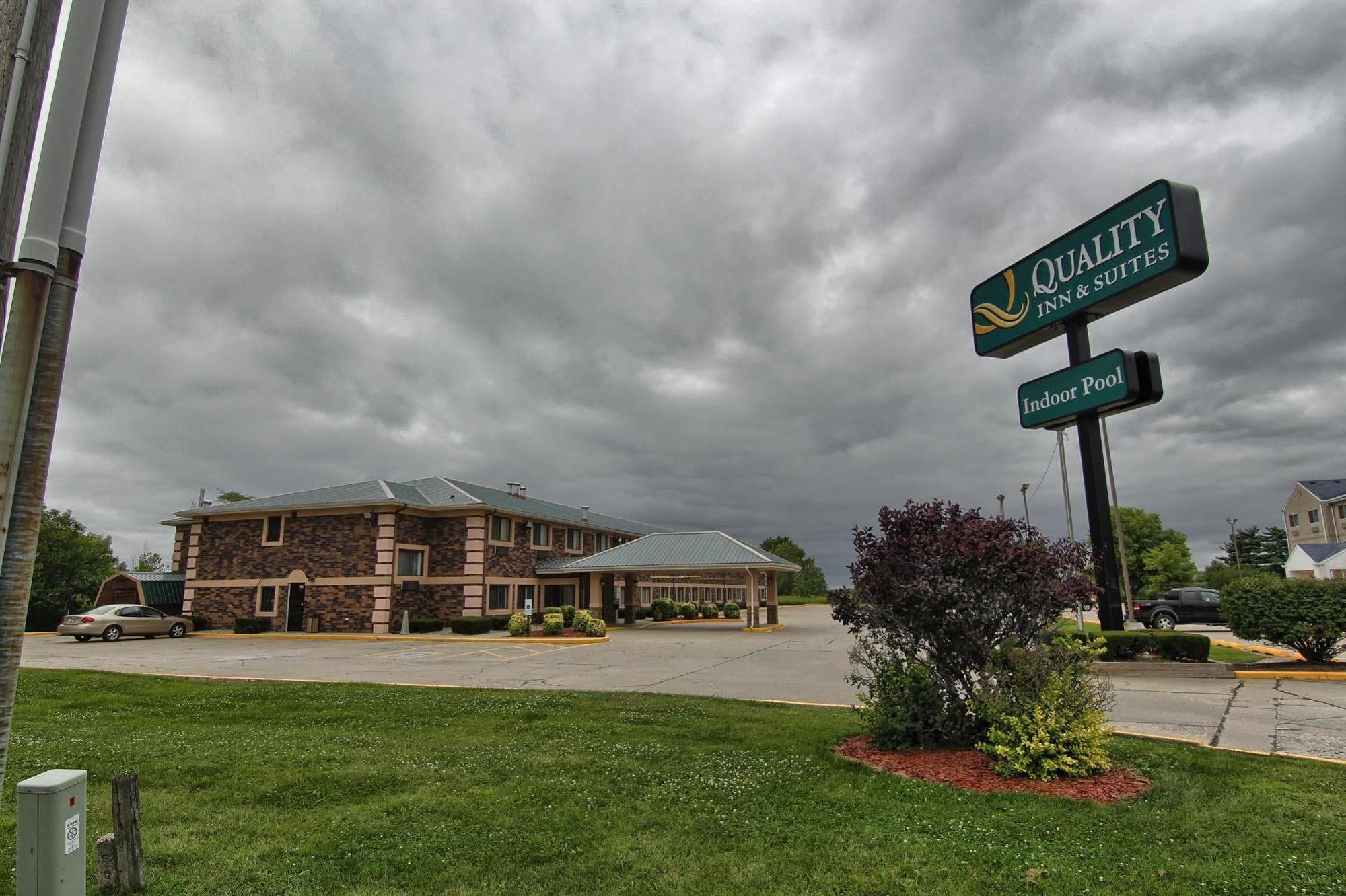 Quality Inn & Suites Danville Zewnętrze zdjęcie